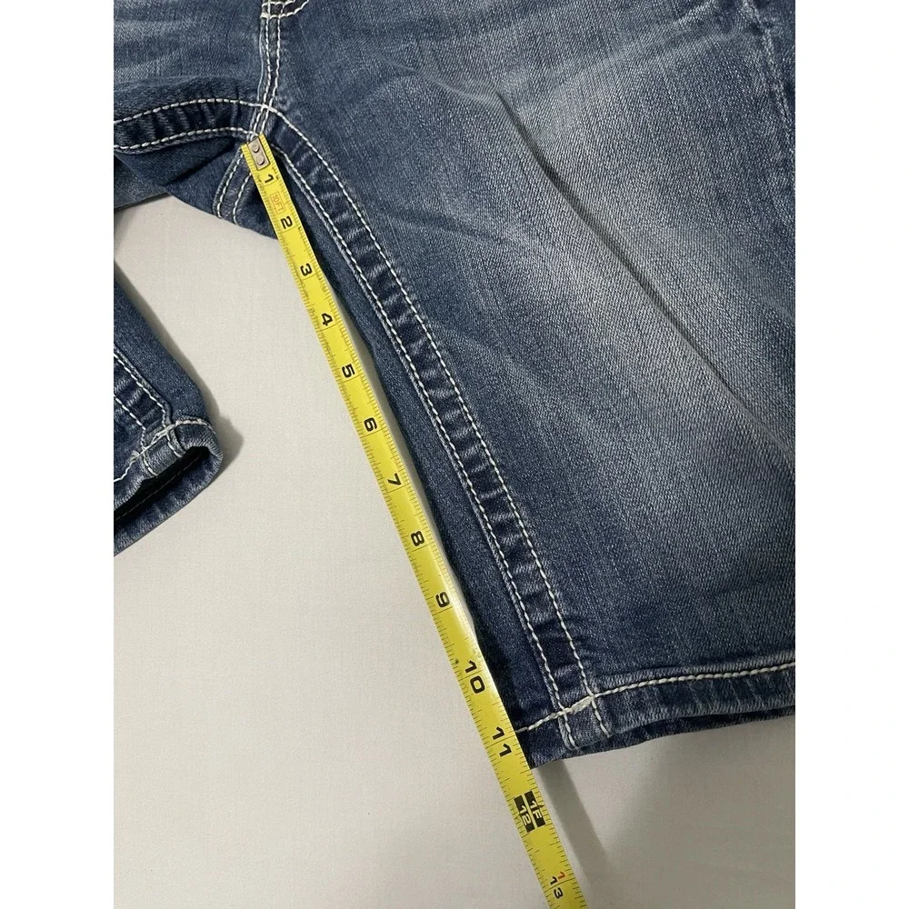 Miss Me Jeans Shorts Size 28 JP6158M Bermuda Embroidered Denim Whiskers - Picture 8 of 8